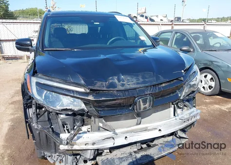 2021 Honda Pilot Awd Special Edition z USA, uszkodzony, nr VIN 5FNYF6H28MB019915